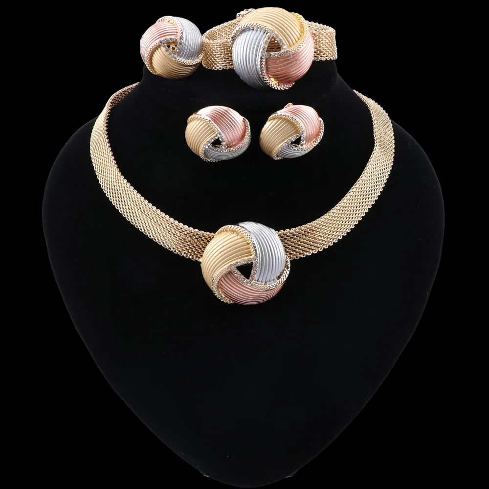 CYNTHIA Nigerian Women Wedding Jewelry Sets Dubai Gold Color Jewelry Sets African Women Necklace  Earrings Bracelet  Jewellery
