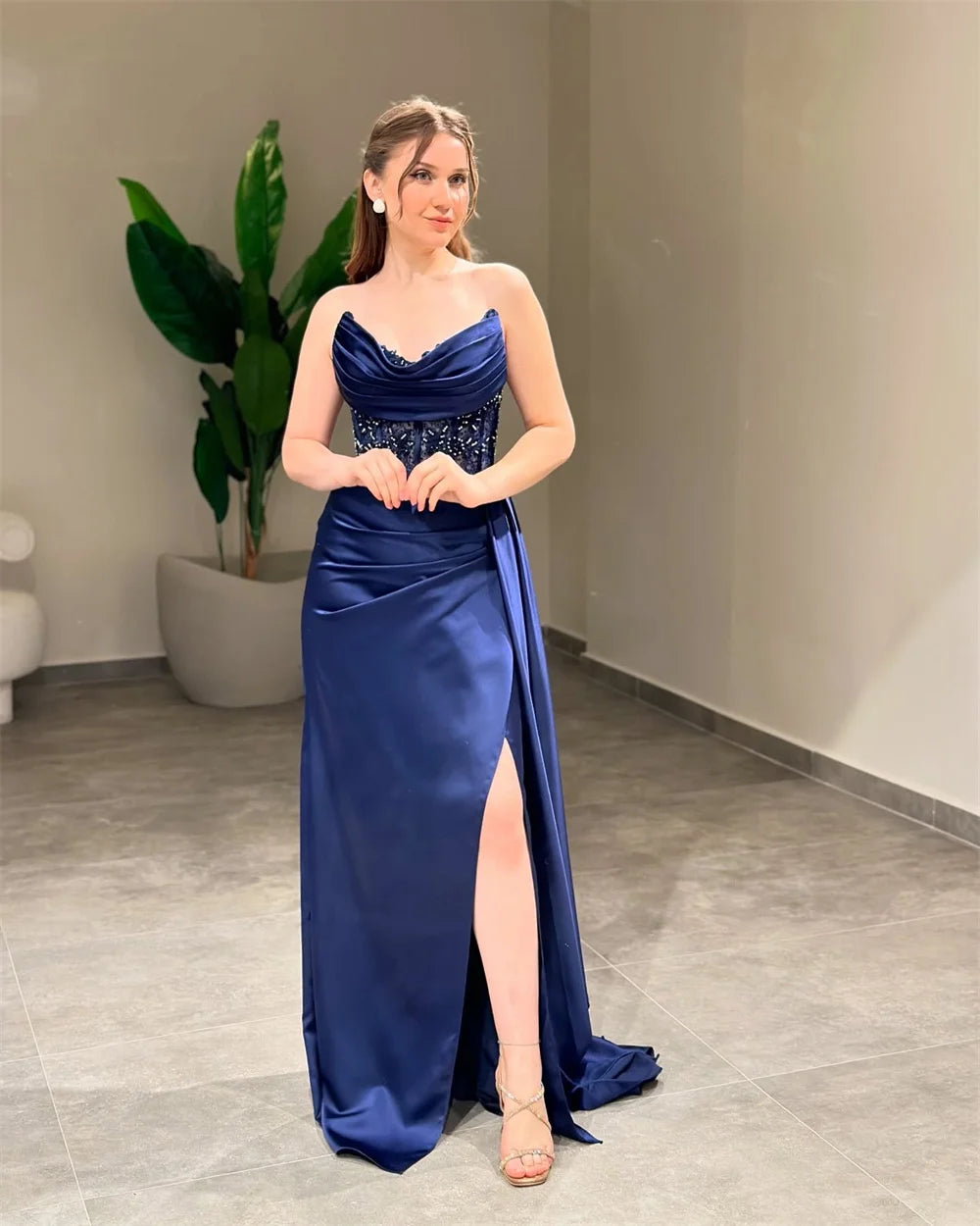 Sansa Customized Red Geometry Cut-Out Evening Dresses Side High Split Satin Wedding Dress Floor-Length Zip Prom Dresses 2025 - My Store