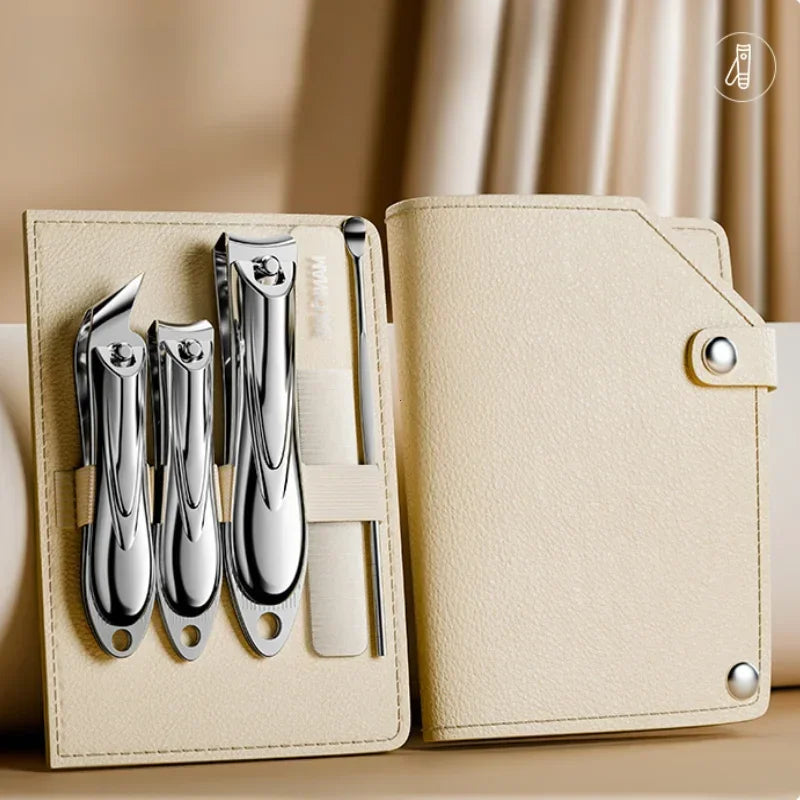 Manicure Set Personal Care Nail Clipper Kit 5 Pieces Nail Clipper Set Grooming Kit Gift for Relatives Friends Families Travel