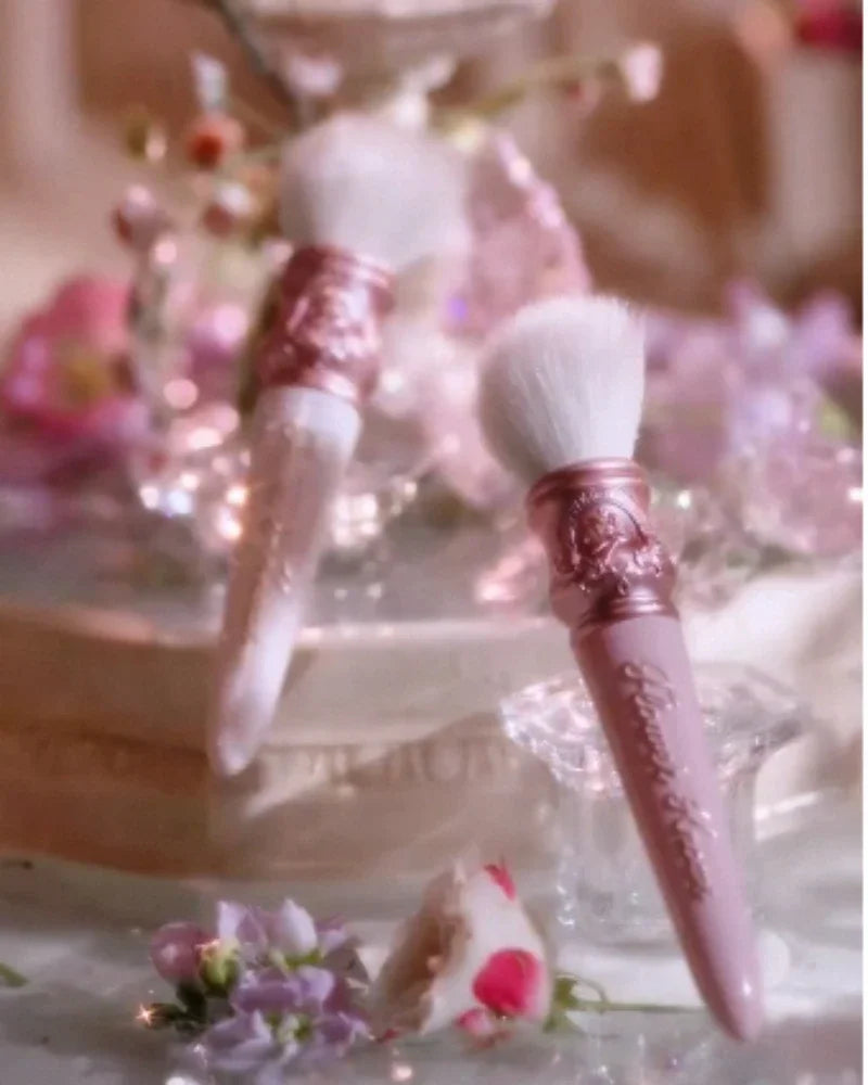 Flower Knows Midsummer Night Series Spot Brush Wool Fluffy Makeup Brush Conditioning Makeup Tool - My Store