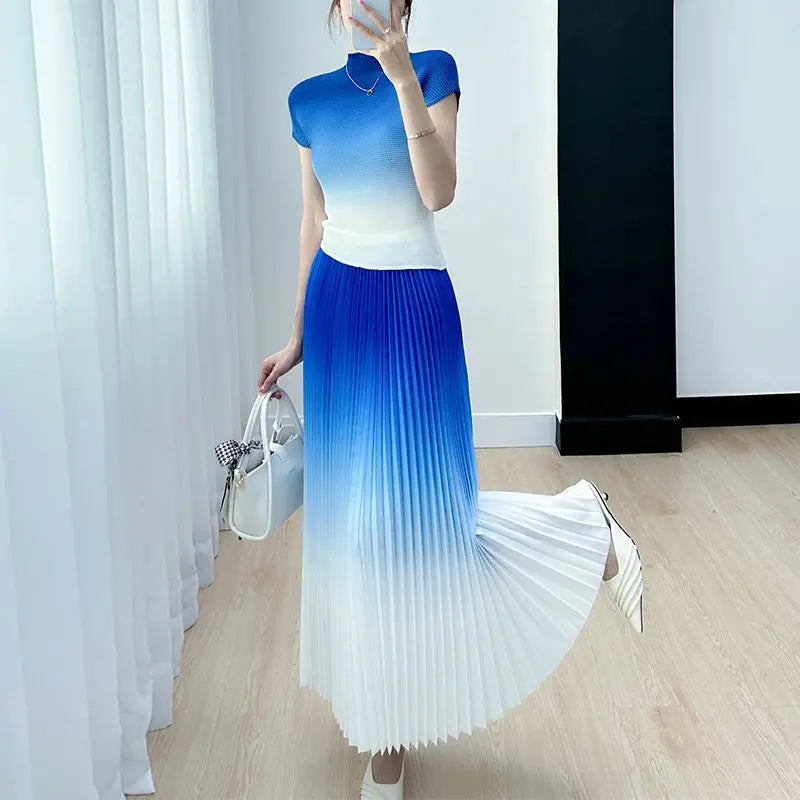 Elegant Two Piece Skirt Set Costume Women's Suit Skirts Pleated Skirt  Female Outfit Women's Casual Skirts Blouses Wrinkle Set