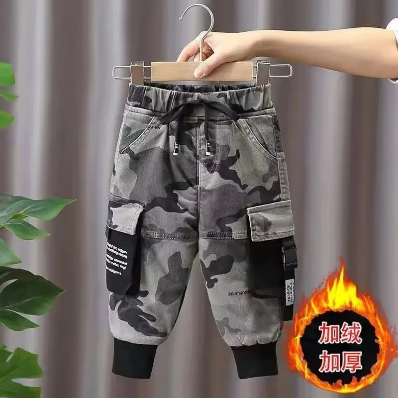 Autumn and Winter Boys' Pants 2025 New Children's Plush Thickened Warm Pants Children's Pants Baby Camouflage Cargo Pants
