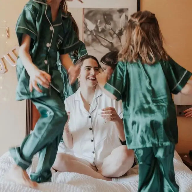 Personalized Satin Kids Pajamas Customized Pajamas for Kids Party Christmas Matching Family Pajamas Flower Girl Pajamas Kids Pjs