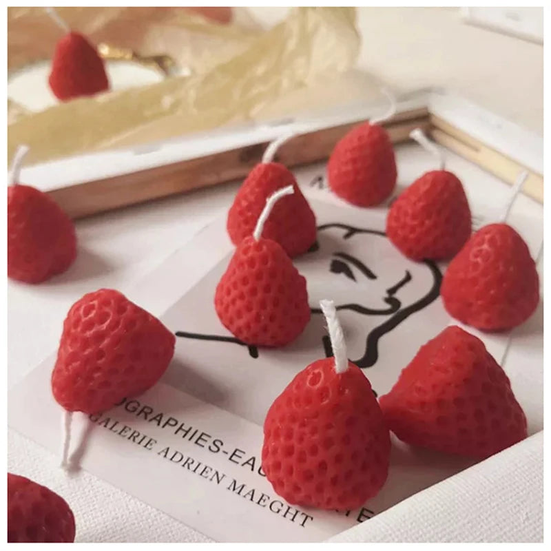 Strawberry Scented Candles Mini Scented Aromatherapy Wax Candle Portable Travel Decorative Candles for Home, Birthday, Party