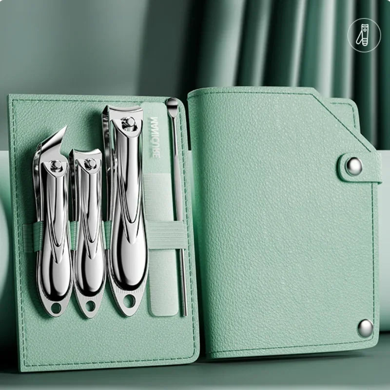 Manicure Set Personal Care Nail Clipper Kit 5 Pieces Nail Clipper Set Grooming Kit Gift for Relatives Friends Families Travel