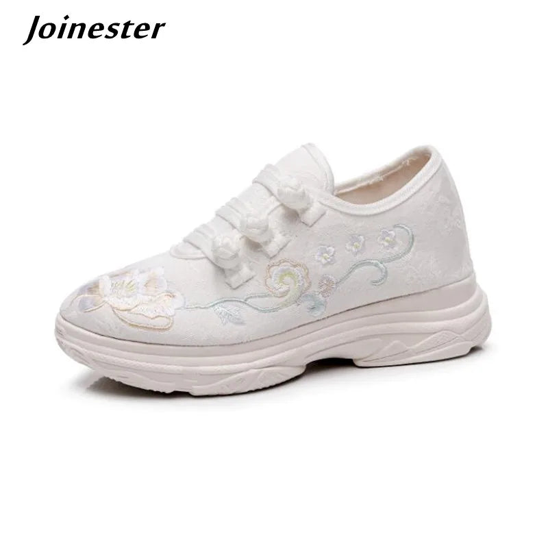 Women Canvas Embroidered Sneakers Ladies Mid Heel Leisure Shoes Vintage Comfort Travel Shoe 2022 Spring Runway Sneaker