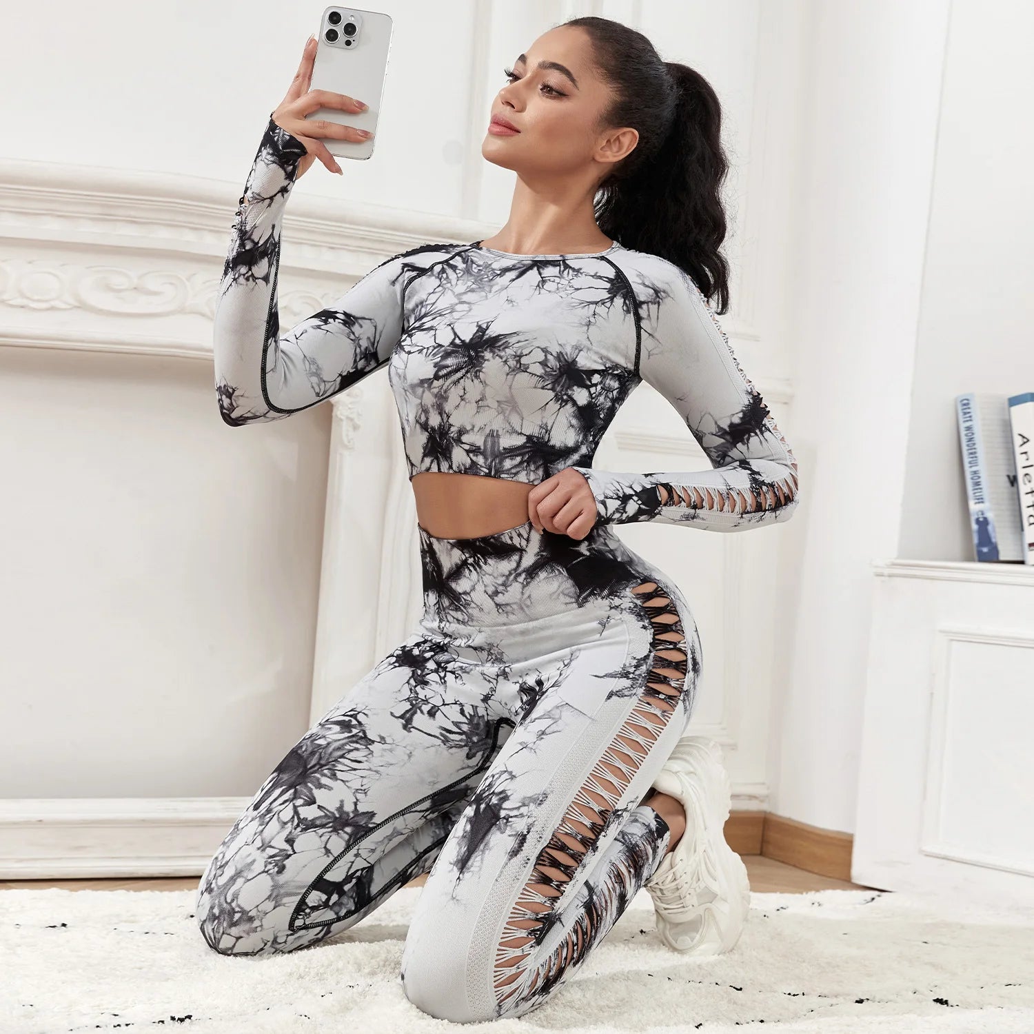 CHRLEISURE Seamless Tie Dye Sports Set Hollow Out Yoga Suit Fitness Top With Workout Leggings Activewear